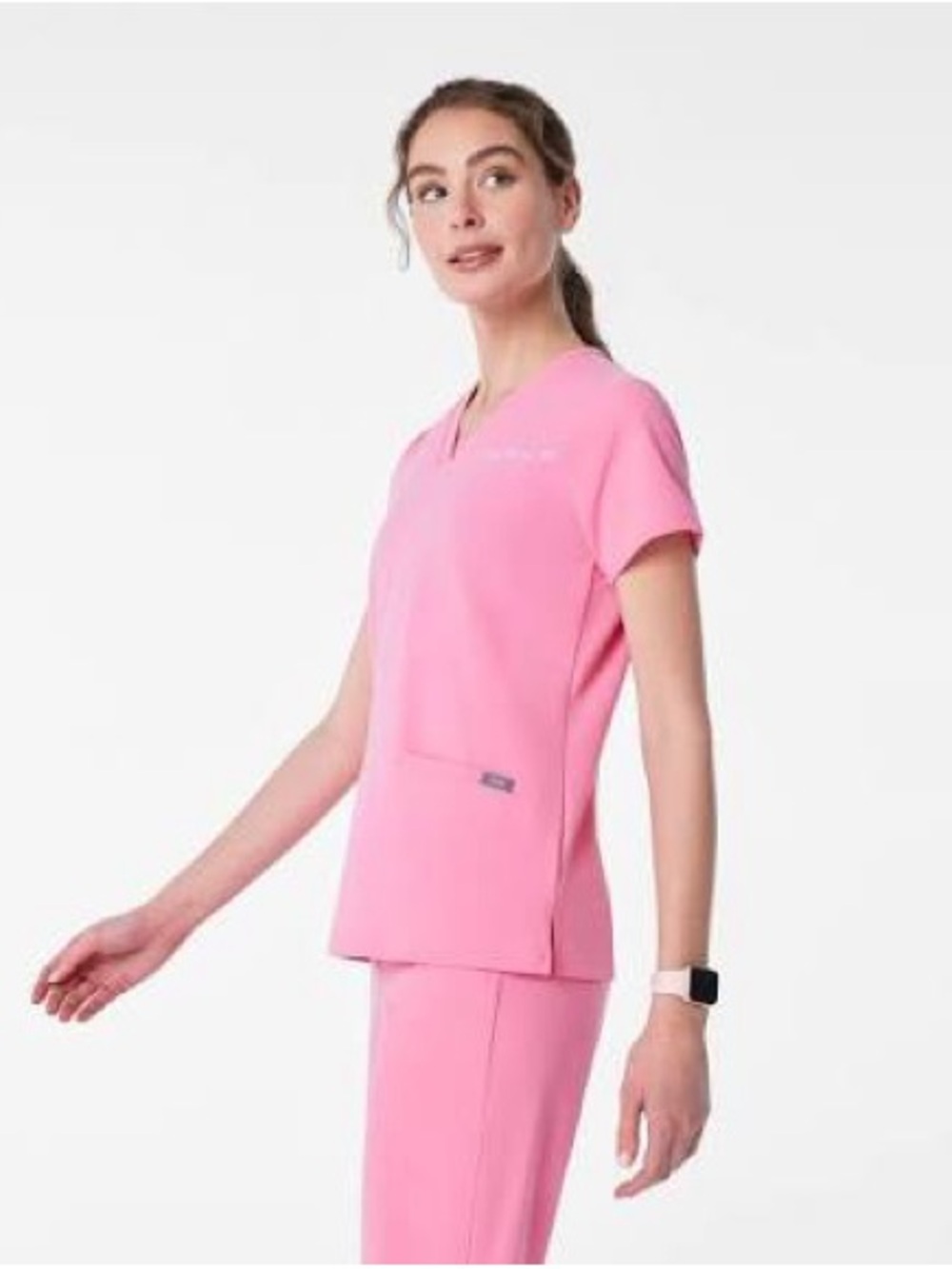 Women's Sunrise Pink Casma - Scrub Top
M - Sunrise Pink - Regular